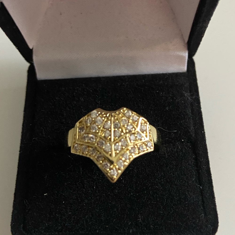 Gold ring